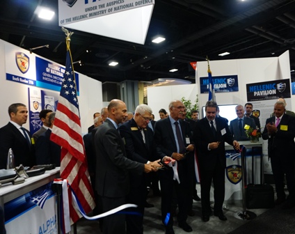 Ribboncutting small