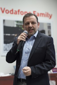 Vodafone Amerikaniko Epimelitirio Talk Anagnostopoulos / Thalia Galanopoulou